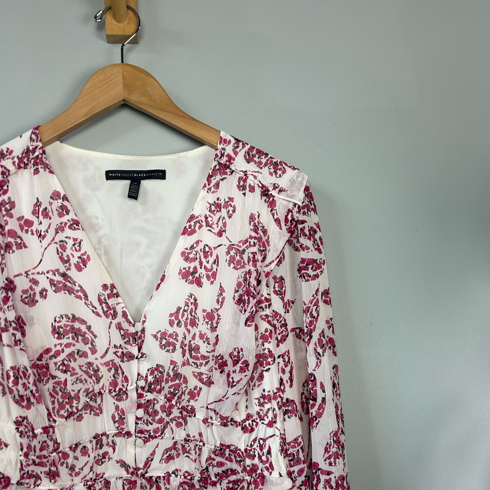 White House Black Market Petite Long Sleeve Blouse Size Medium - Picture 5 of 7